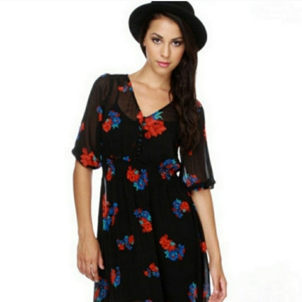 MinkPink Sheer Boho Floral Maxi Dress XS